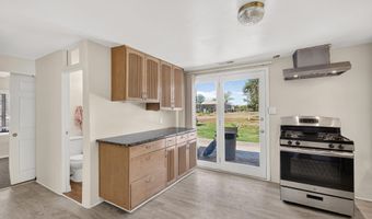 915 N Gabaldon Rd, Belen, NM 87002