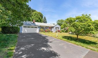 71 Primrose Hill Rd, Barrington, RI 02806