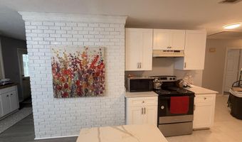 19 Ashland Ave, Brandon, MS 39047