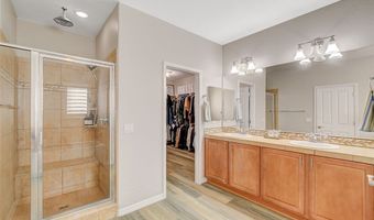 5708 Oak Bend Dr, Las Vegas, NV 89135