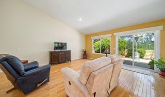 610 Creekside Ave, Oceanside, CA 92057