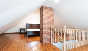 28 Rock Cut Rd, Bridgewater, CT 06752