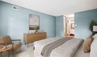 307 YOAKUM Pkwy 406, Alexandria, VA 22304