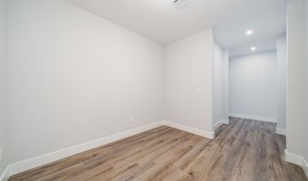 502 BROADWAY, Bayonne, NJ 07002