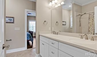 14 Cord Grass Ln, Savannah, GA 31405