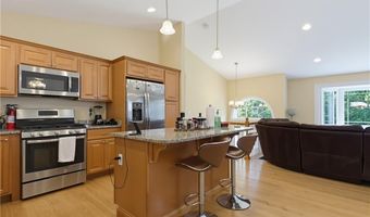 102 Bramble Bush Rd, Coventry, RI 02816