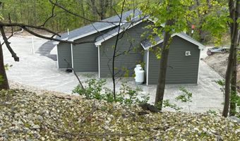 9 Hutchins St, Auburn, ME 04210