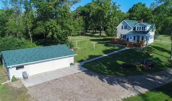 919 Genes Rd SE, Alexandria, MN 56308
