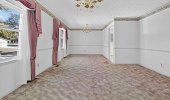 1920 VALLEY CREEK Rd, Anniston, AL 36207