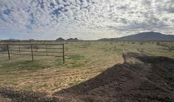 00 XXA3 W Williams Rd 5, Aguila, AZ 85320