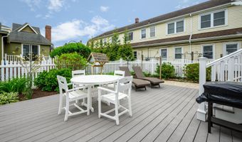 132 Coral St, Beach Haven, NJ 08008