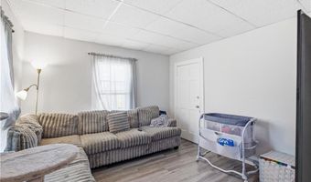 171 Lyon Ave, East Providence, RI 02914
