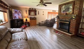 4583 COAL RIVER Rd, Arnett, WV 25007
