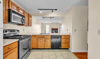 60 Padanaram Rd G53, Danbury, CT 06811