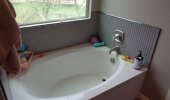 240 N SENATE St, Chandler, AZ 85225