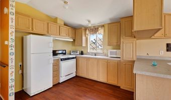 6705 E Red Barrel Dr, Yucca, AZ 86438