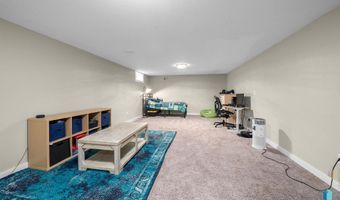 100 S Teton Dr, Brandon, SD 57005