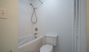 355 Aoloa St G205, Kailua, HI 96734