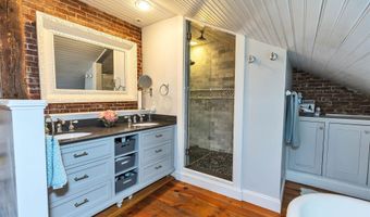 117 Boston Post Rd, Amherst, NH 03031