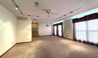 1012 W Castleberry Rd, Artesia, NM 88210