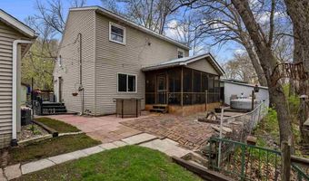 24798 127th St, Anamosa, IA 52205