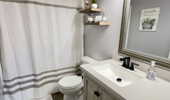 1576 Rosewood Dr, Avon, IN 46123