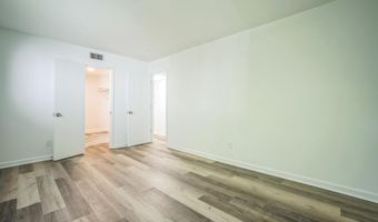 4939 AMERICANA Dr 106, Annandale, VA 22003