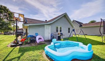 612 S Lewis St, Bloomfield, IN 47424