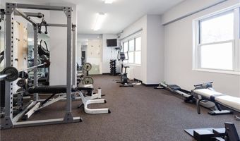 2625 Park Ave 7R, Bridgeport, CT 06604