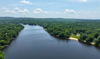 10 Belmont Dr, Barnstead, NH 03225