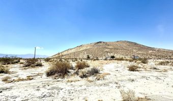 1472 Erlon St, Adelanto, CA 92301