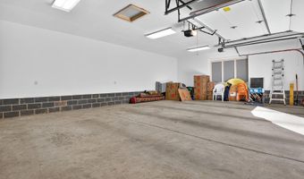 9209 VENDOME Dr, Bethesda, MD 20817