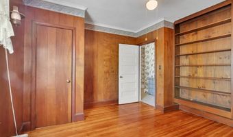 35 Broadview St, Bristol, CT 06010