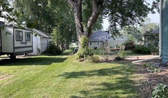 709 N St, Aurora, NE 68818