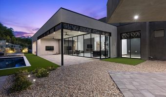 38 Skybird Ct, Las Vegas, NV 89135