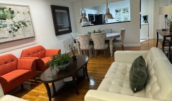 8 Scuppo Rd APT 13, Danbury, CT 06811