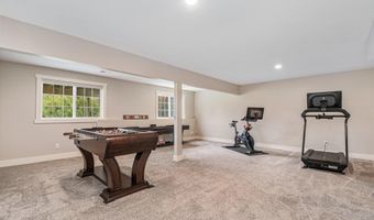 8423 76th St SE, Alto, MI 49302