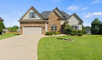 330 War Emblem Dr, Boiling Springs, SC 29316
