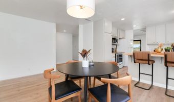 4635 Briar Ridge Rd, Oceanside, CA 92056