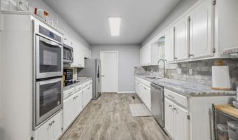 1415 Chickasaw Pl, Ada, OK 74820