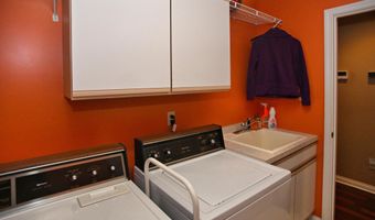 105 S Merrivale Ave, Beverly Shores, IN 46301