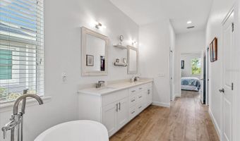 505 ADAMS VIEW Ln, Auburndale, FL 33823
