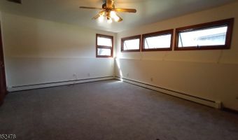 83 Lakeside Dr, Alloway, NJ 07461