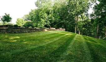694 Eagle Point Dr, Austin, KY 42123