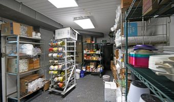 809 Greenwood St, Abbeville, SC 29620