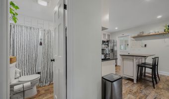 28 Mill Creek Rd, Branford, CT 06405