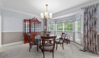 500 Terrington Dr, Ballwin, MO 63021