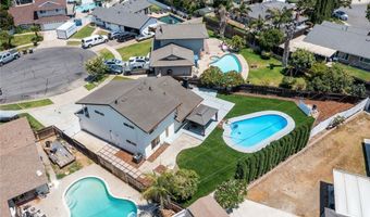 4858 E Mckay Cir, Anaheim, CA 92807
