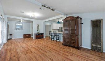 606 N Roseville St, Altus, AR 72821