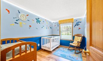 164 E Hill Rd, Brookfield, VT 05036